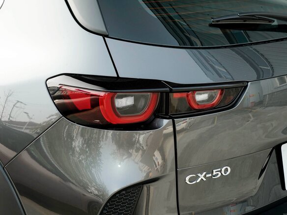 2026 Mazda CX-50, серый - вид 6