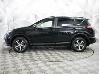 2017 Toyota RAV4 IV (XA40) Рестайлинг, чёрный, 2443000 рублей, вид 2
