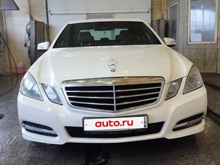 2012 Mercedes-Benz E-Класс 300 IV (W212, S212, C207), белый, 1650000 рублей, вид 4