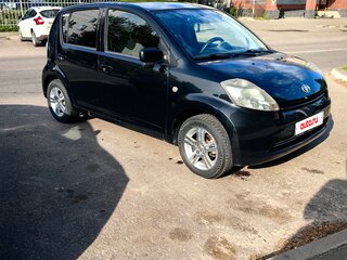 2005 Daihatsu Sirion II (M3), чёрный, 490000 рублей, вид 1
