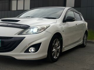 2013 Mazda Axela II, белый, 720000 рублей, вид 2