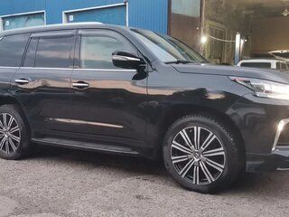 2018 Lexus LX 570 III Рестайлинг 2, чёрный, 9950000 рублей, вид 2