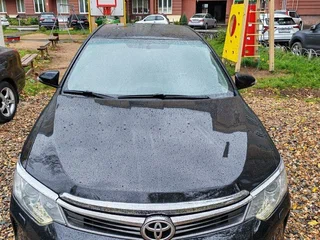 2016 Toyota Camry VII (XV50) Рестайлинг, чёрный, 1720000 рублей, вид 1