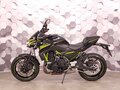 2020 Kawasaki Z 650, чёрный - вид 3