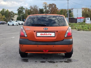 2009 Kia Rio II, оранжевый, 500000 рублей, вид 4