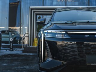 2025 Exeed RX, чёрный, 4600000 рублей, вид 4