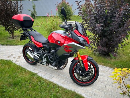 2022 BMW F 900 XR, красный, 1050000 рублей, вид 4