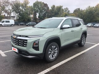 2025 Chevrolet Equinox IV, зелёный, 3550000 рублей, вид 1