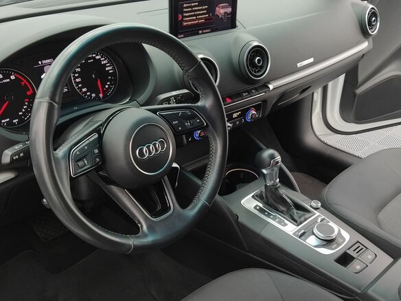 2018 Audi A3 III (8V) Рестайлинг, белый - вид 21