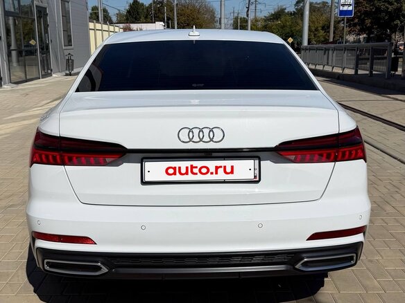 2022 Audi A6 45 TFSI V (C8) Рестайлинг, белый, 5100000 рублей - вид 9