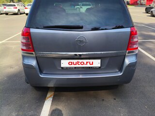 2011 Opel Zafira B Рестайлинг, серый, 695000 рублей, вид 3