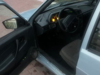 2005 Lada (ВАЗ) 2115, серебристый, 130000 рублей, вид 5