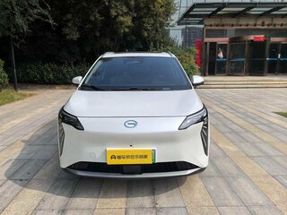 2023 Aion Y Plus 51.9 kWh, белый, 1535005 рублей, вид 5