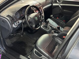 2008 Skoda Octavia II (A5), серый, 400000 рублей, вид 2
