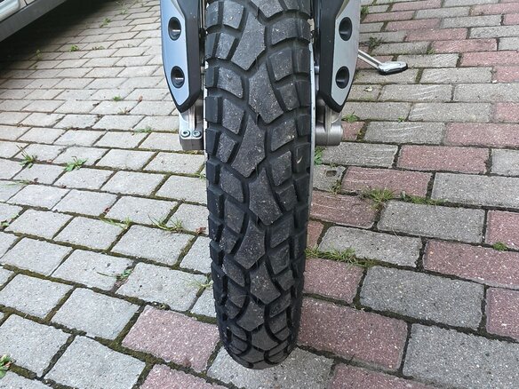 2023 Triumph Tiger 900, серый, 1500000 рублей - вид 9