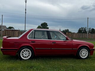 1986 BMW 3 серии 318i II (E30), красный, 680000 рублей, вид 5