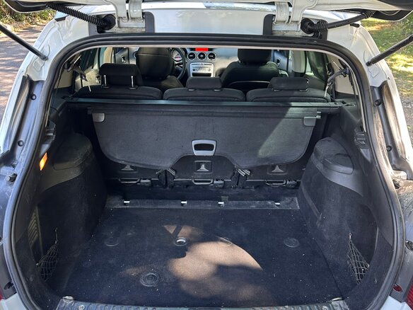 2008 Peugeot 308 I, белый, 345000 рублей - вид 13