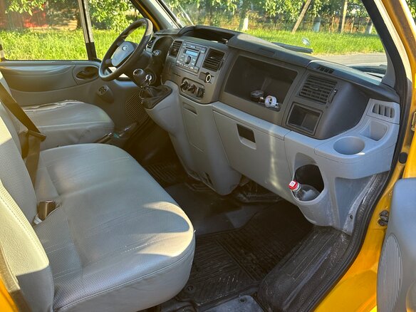 2007 Ford Transit, жёлтый, 720000 рублей - вид 5
