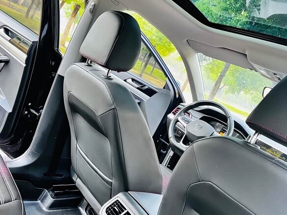 2023 Volkswagen Lavida III Рестайлинг, чёрный, 1130000 рублей - вид 6