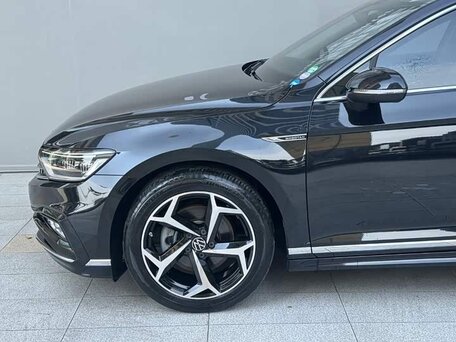2023 Volkswagen Magotan B8 Рестайлинг, чёрный, 1770000 рублей, вид 5