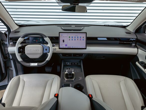 2023 Jetour Dashing I, серый, 1755000 рублей - вид 15