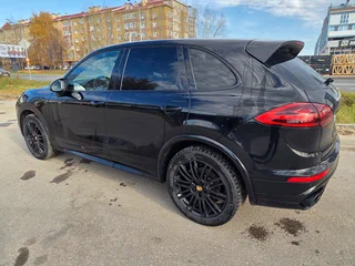 2016 Porsche Cayenne Diesel II Рестайлинг (958), чёрный, 3900000 рублей, вид 5