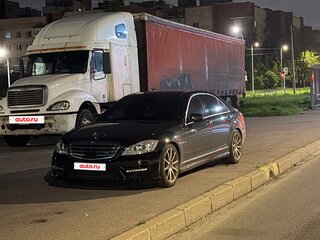 2006 Mercedes-Benz S-Класс 600 Long V (W221), чёрный, 1500000 рублей, вид 1