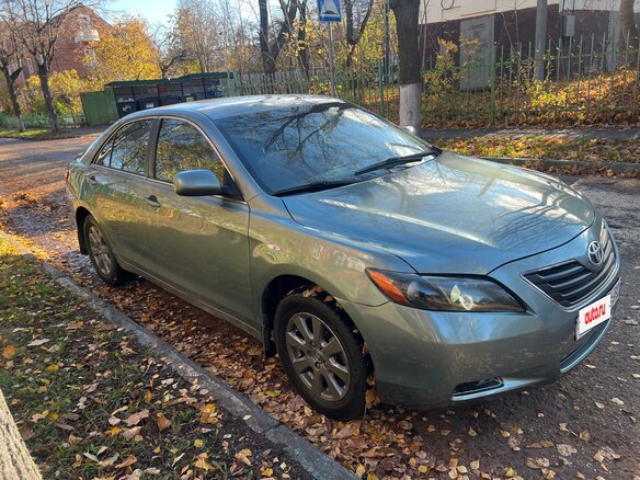 2006 Toyota Camry VI (XV40), зелёный, 585000 рублей