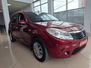 2012 Renault Sandero I, красный, 467000 рублей, вид 2
