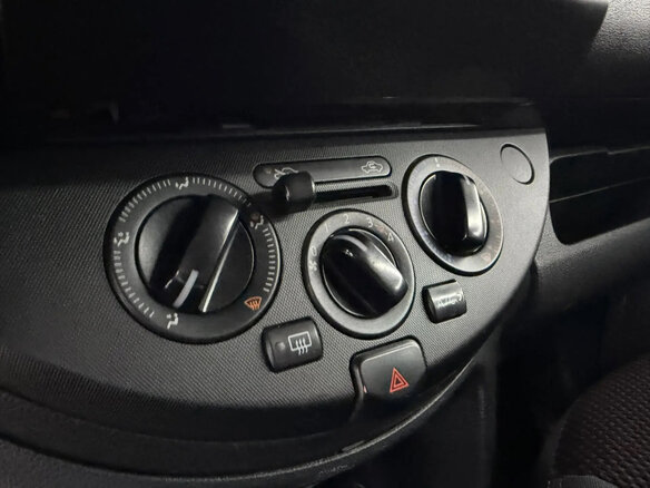 2008 Nissan Note I, серый, 479000 рублей - вид 13