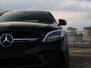 2018 Mercedes-Benz C-Класс 300 IV (W205) Рестайлинг, чёрный, 3200000 рублей, вид 2