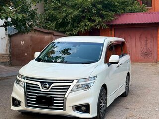 2019 Nissan Elgrand III (E52) Рестайлинг, белый, 3300000 рублей, вид 1