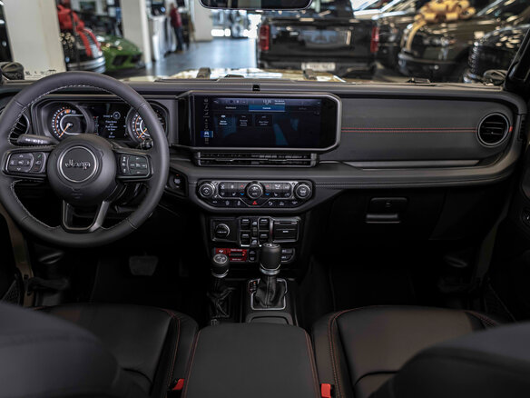 2026 Jeep Wrangler IV (JL) Рестайлинг, зелёный, 10779525 рублей - вид 33