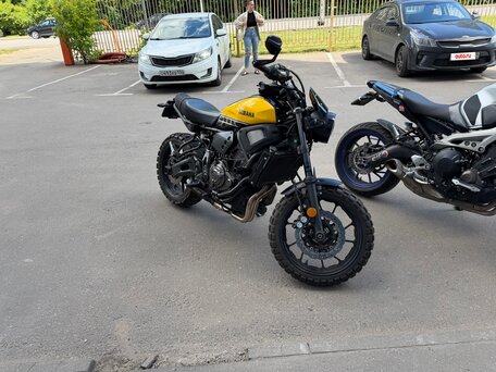 2018 Yamaha XSR700, жёлтый, 650000 рублей, вид 5