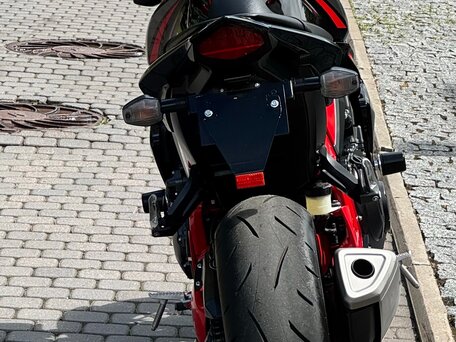 2015 Honda CB 1000R, красный, 879000 рублей, вид 5