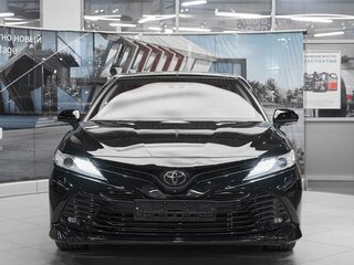 2019 Toyota Camry VIII (XV70), чёрный, 2549000 рублей, вид 2