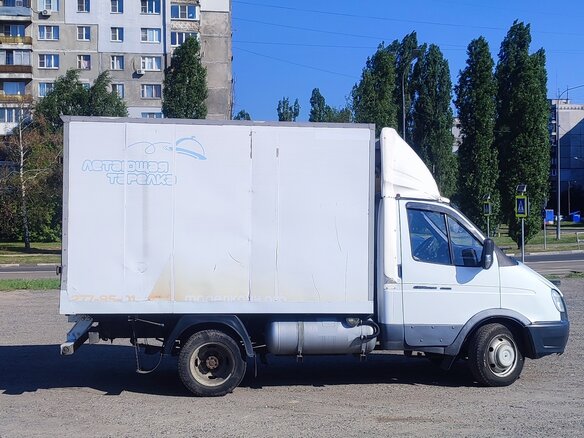 2011 ГАЗ ГАЗель (3302), белый, 476300 рублей - вид 1
