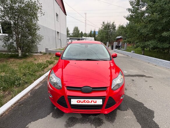 2013 Ford Focus III, красный, 850000 рублей - вид 9