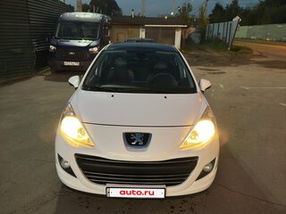 2011 Peugeot 207 I Рестайлинг, белый, 470000 рублей, вид 3