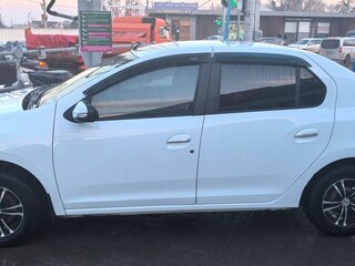 2014 Renault Logan II, белый, 650000 рублей, вид 5
