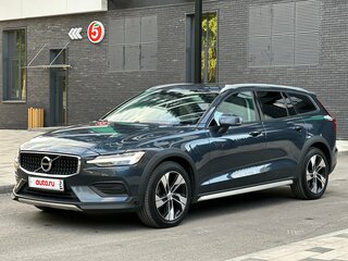2021 Volvo V60 Cross Country II, синий, 3140000 рублей, вид 5
