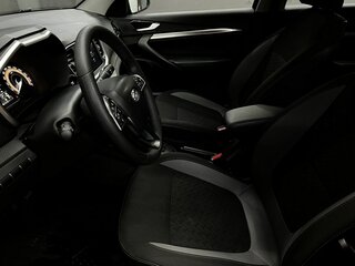 2025 Lada (ВАЗ) Vesta SW I Рестайлинг (NG), чёрный, 1349900 рублей, вид 5