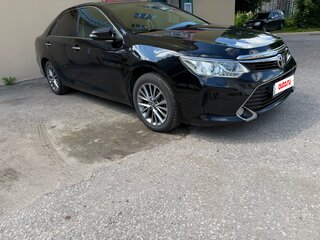 2016 Toyota Camry VII (XV50) Рестайлинг, чёрный, 1855000 рублей, вид 3