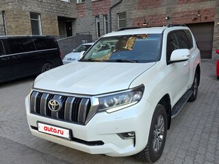 2019 Toyota Land Cruiser Prado 150 Series Рестайлинг 2, белый, 4600000 рублей, вид 2