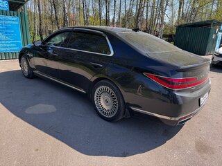 2021 Genesis G90 I Рестайлинг, чёрный, 2500000 рублей, вид 4