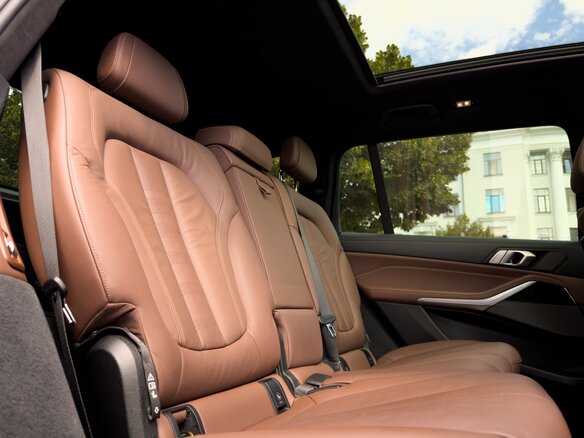 2019 BMW X7 30d I (G07), чёрный, 6800000 рублей - вид 17