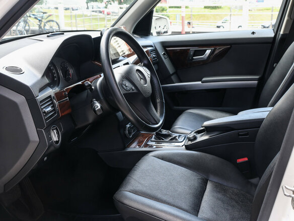 2011 Mercedes-Benz GLK-Класс 300 I (X204), белый - вид 16