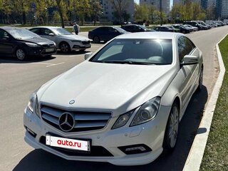 2011 Mercedes-Benz E-Класс 200 7G-Tronic IV (W212, S212, C207), белый, 1200000 рублей, вид 2