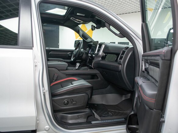 2026 Ram 1500 RHO V Рестайлинг, серебристый, 12499000 рублей - вид 27