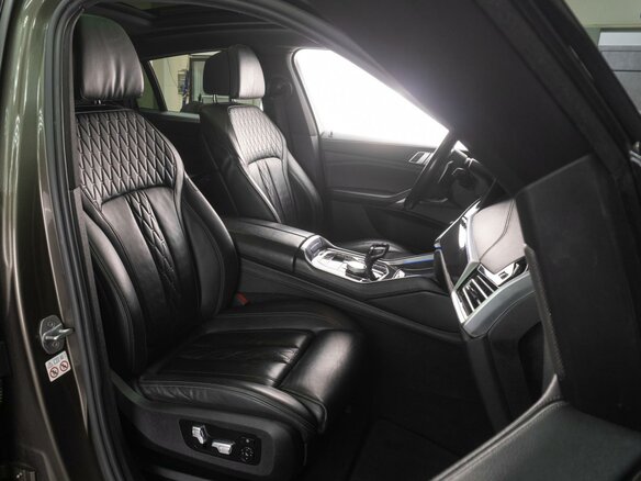 2020 BMW X6 M50d III (G06), зелёный, 7299000 рублей - вид 17